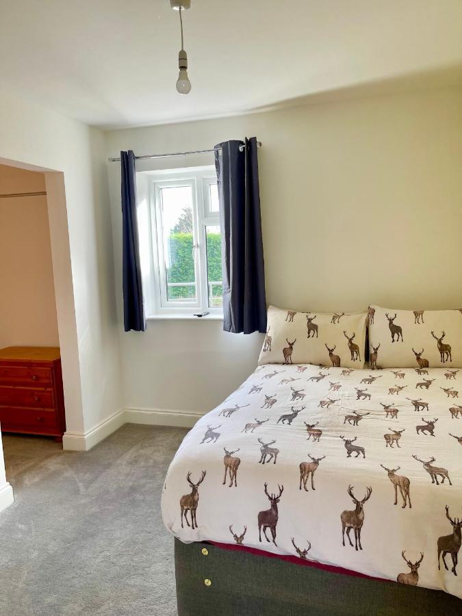 2 Bedroom Detached Bungalow With Hot Tub And Secure Garden And Parking - Pet Friendly On 7 Acres Of Land Boston Bagian luar foto